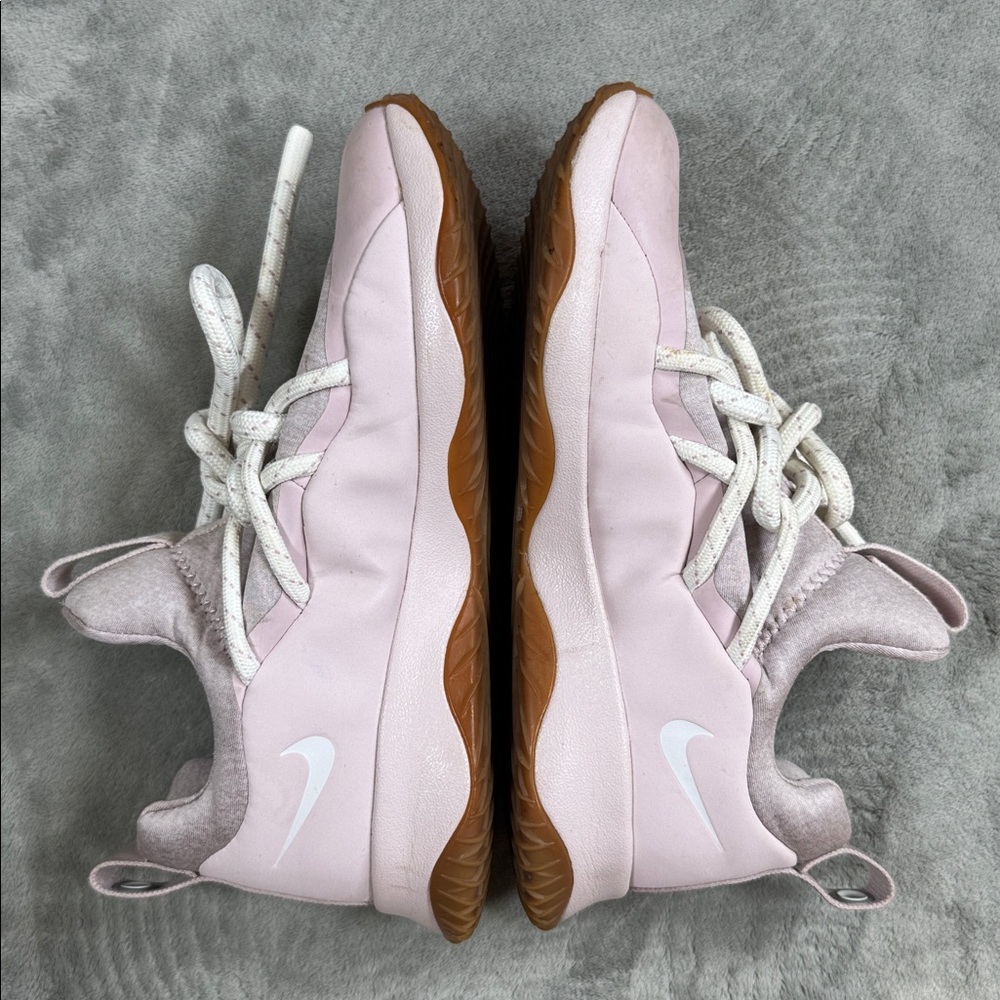 Nike Light Pink and Cream Athletic Shoes, size 8.5 - Picture 2 of 6